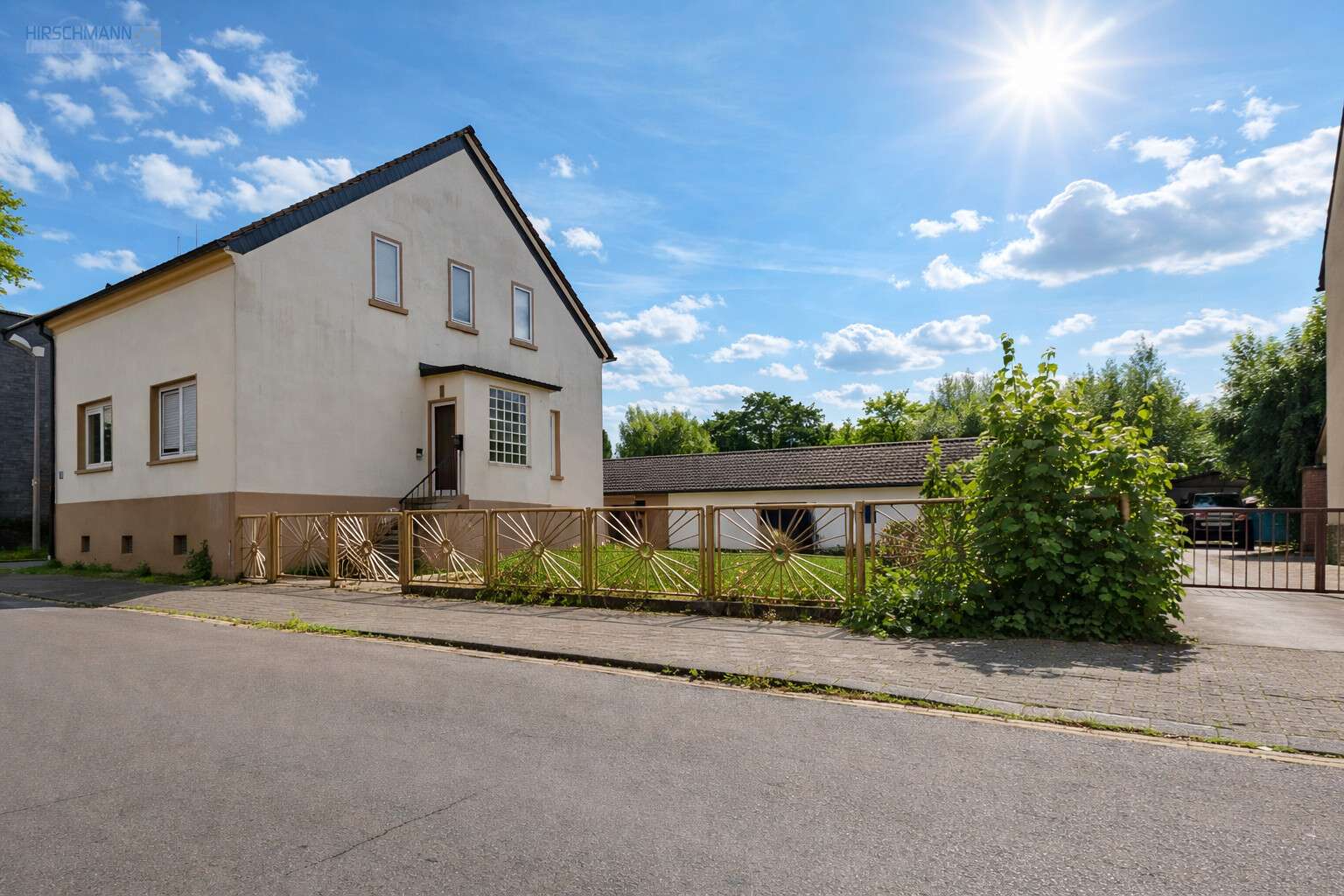 Thumbnail-Haus zum Kaufen in Essen Gerschede 385.000,00 € 178 m²