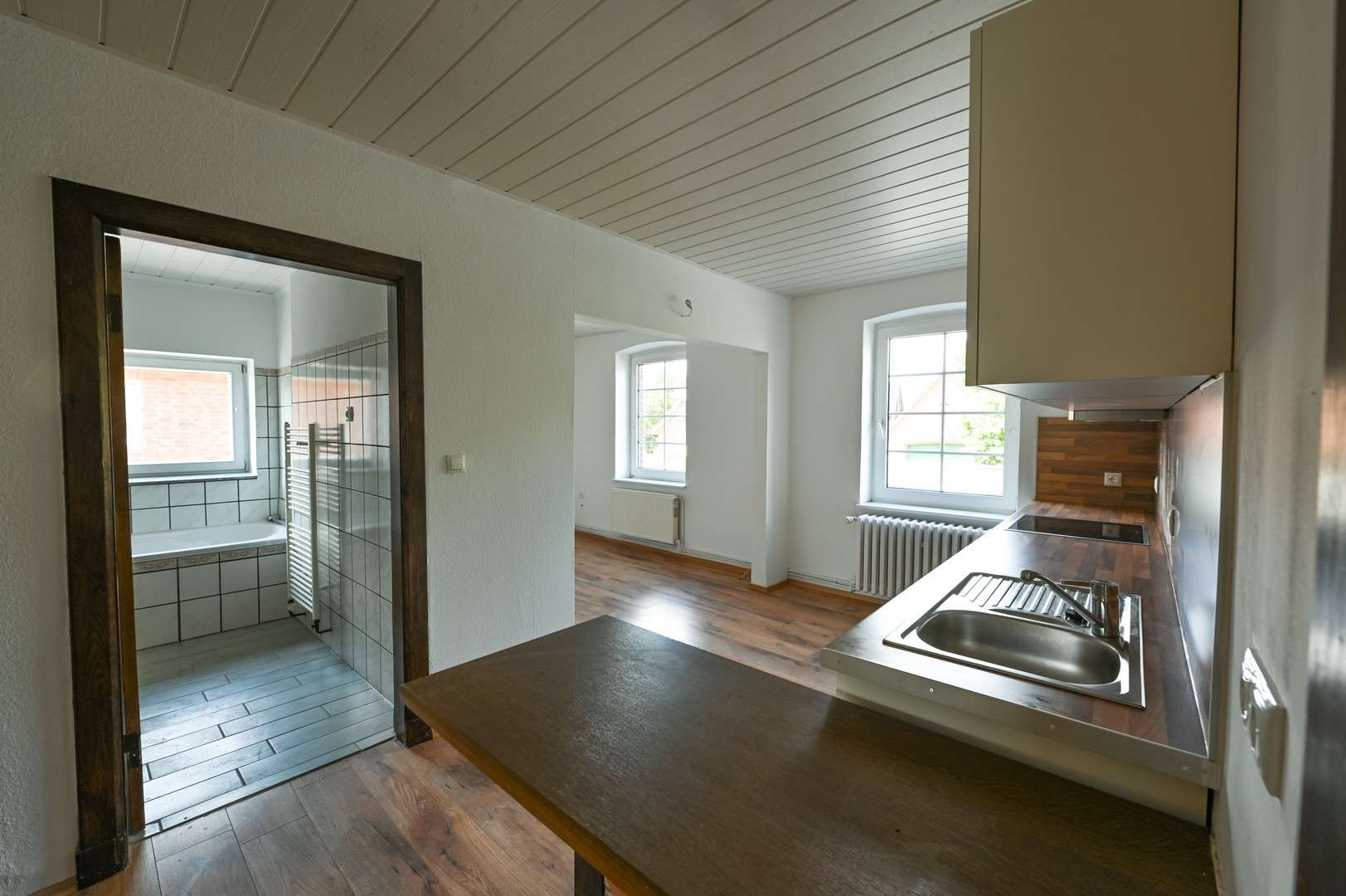 Thumbnail-Wohnung zum Mieten in Traventhal 999,00 € 82 m²