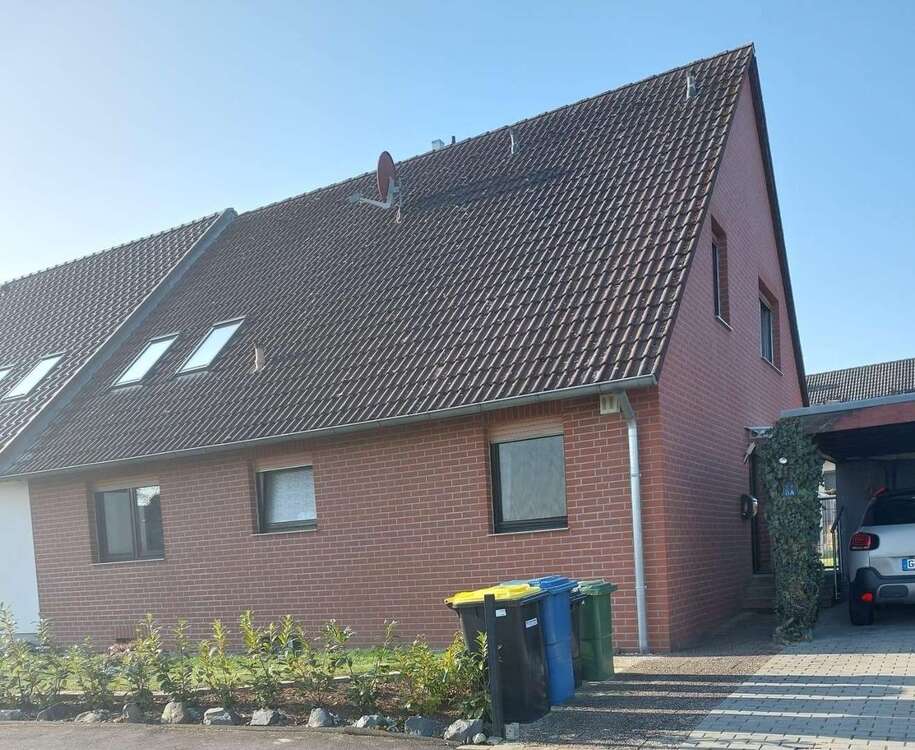 Thumbnail-Wohnung zum Mieten in Rosdorf 690,00 € 67.34 m²