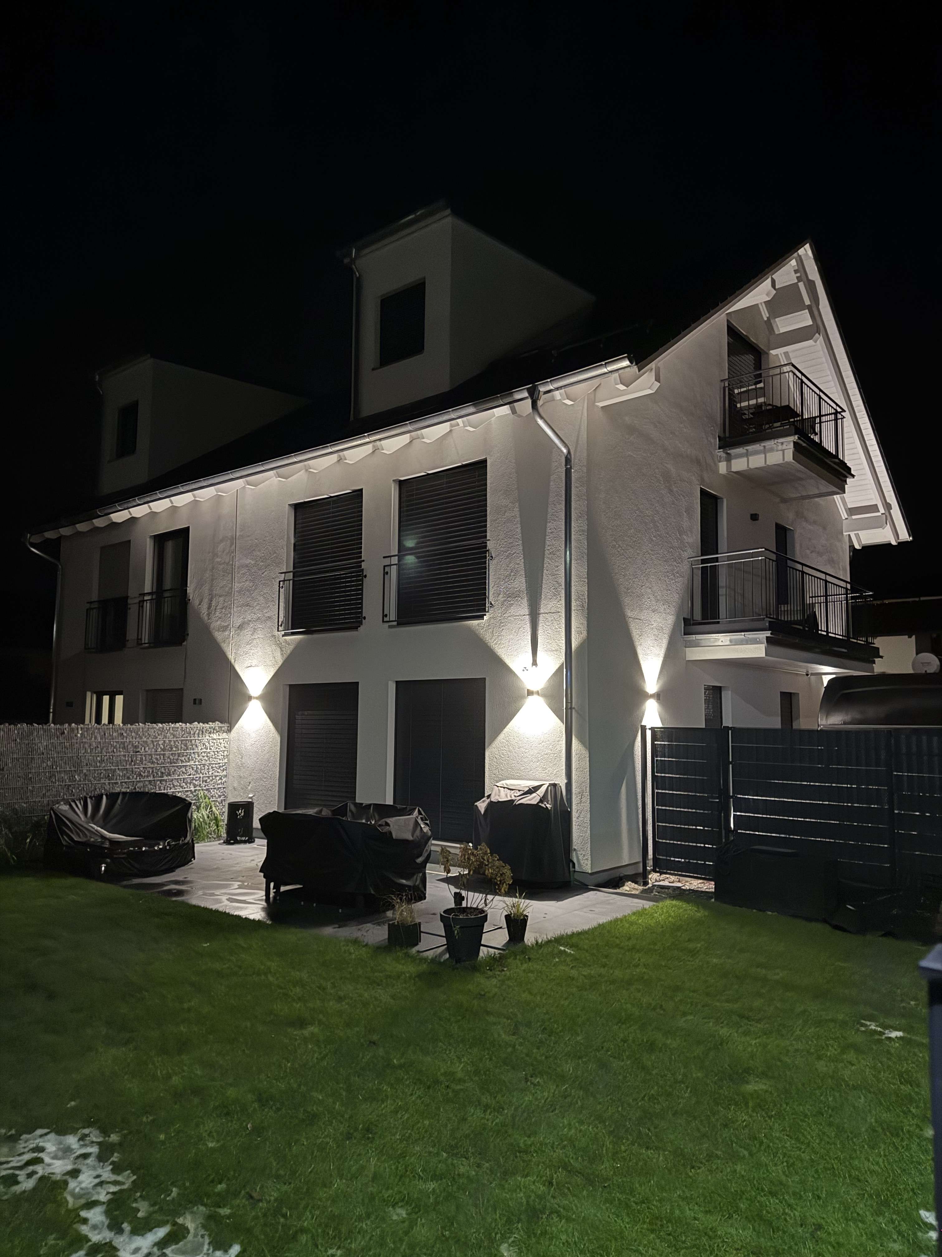 Thumbnail-Haus zum Mieten in Bruckmühl 2.800,00 € 155 m²