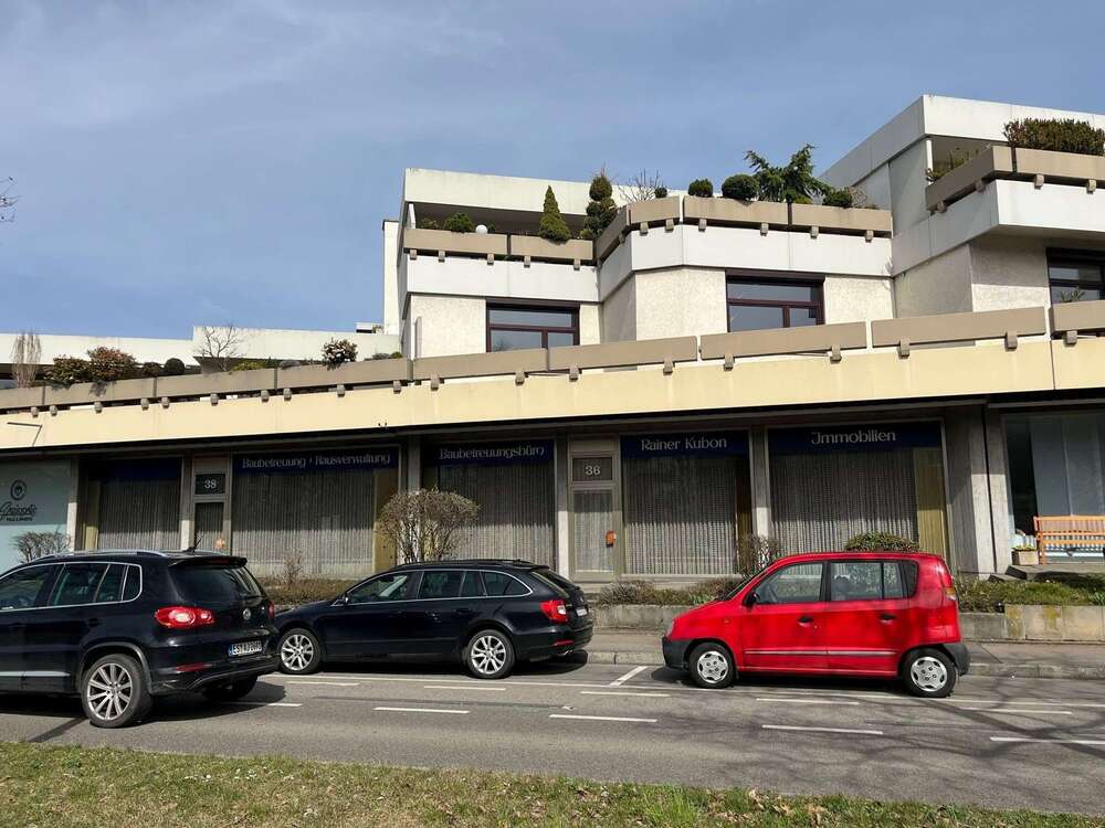 Thumbnail-Wohnung zum Kaufen in Kirchheim 225.000,00 € 178 m²