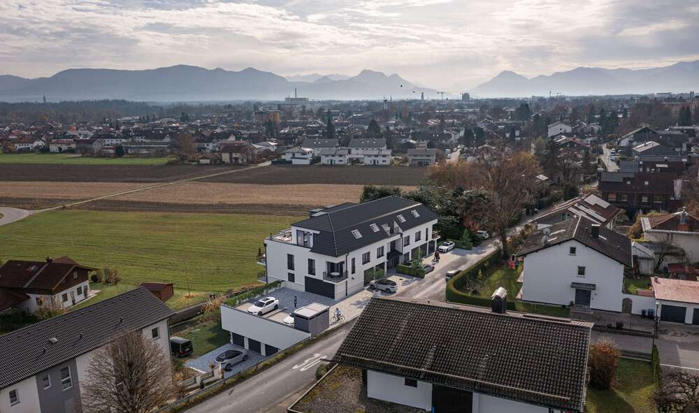 Thumbnail-Wohnung zum Kaufen in Rosenheim 275.000,00 € 30.7 m²