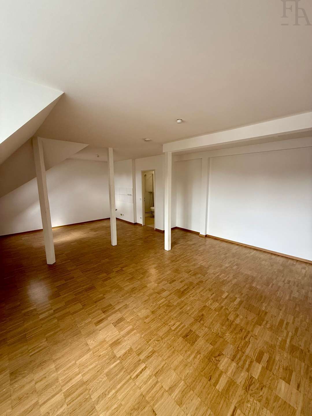 Thumbnail-Wohnung zum Kaufen in Köln 275.000,00 € 40.09 m²