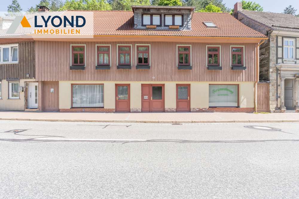 Thumbnail-Haus zum Kaufen in Blankenburg (Rübeland) 138.000,00 € 218 m²