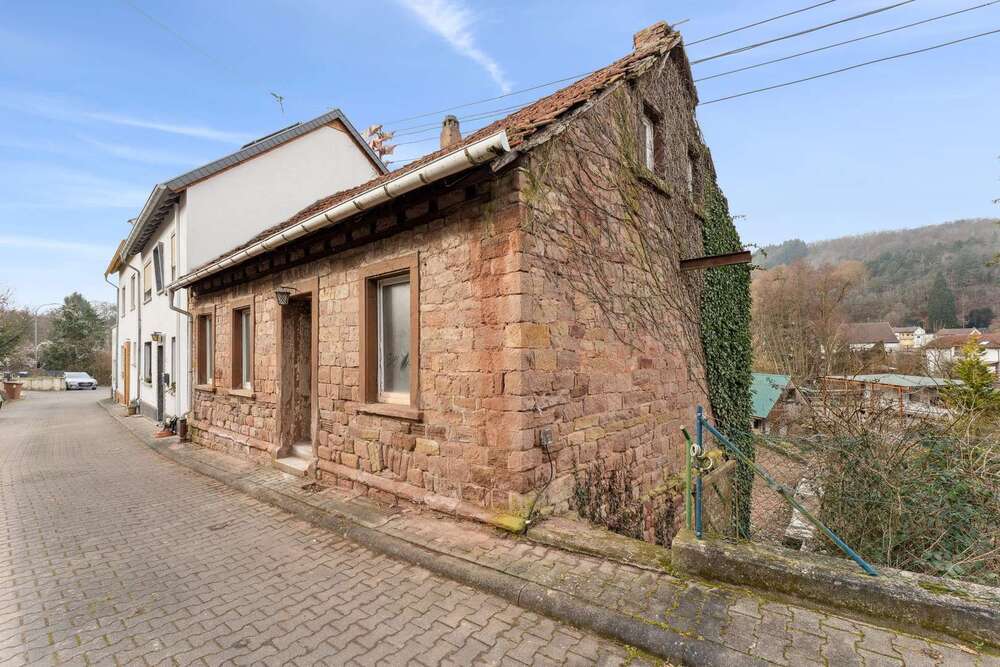 Thumbnail-Haus zum Kaufen in Hochstätten 59.900,00 € 51 m²