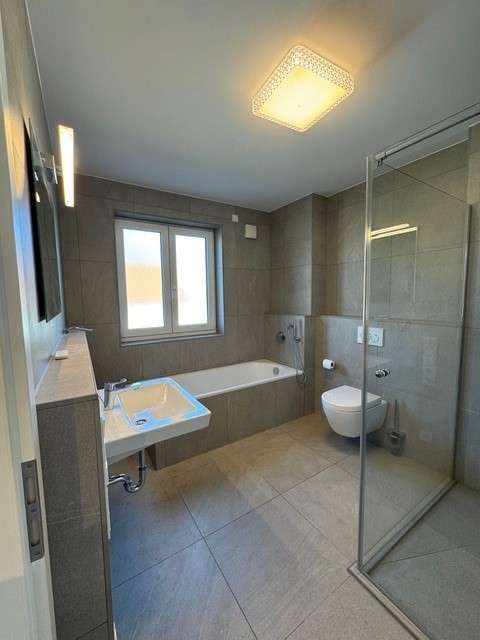 Thumbnail-Wohnung zum Mieten in Oberschleißheim 1.995,00 € 91 m²