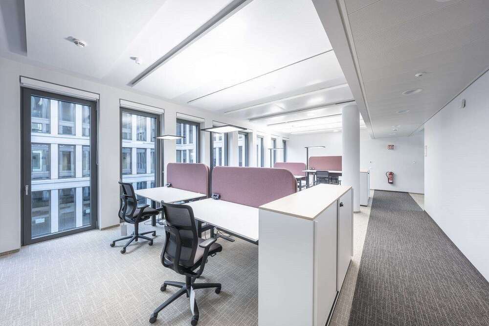 Thumbnail-Büro in Heidelberg 12.472,90 € 667 m²