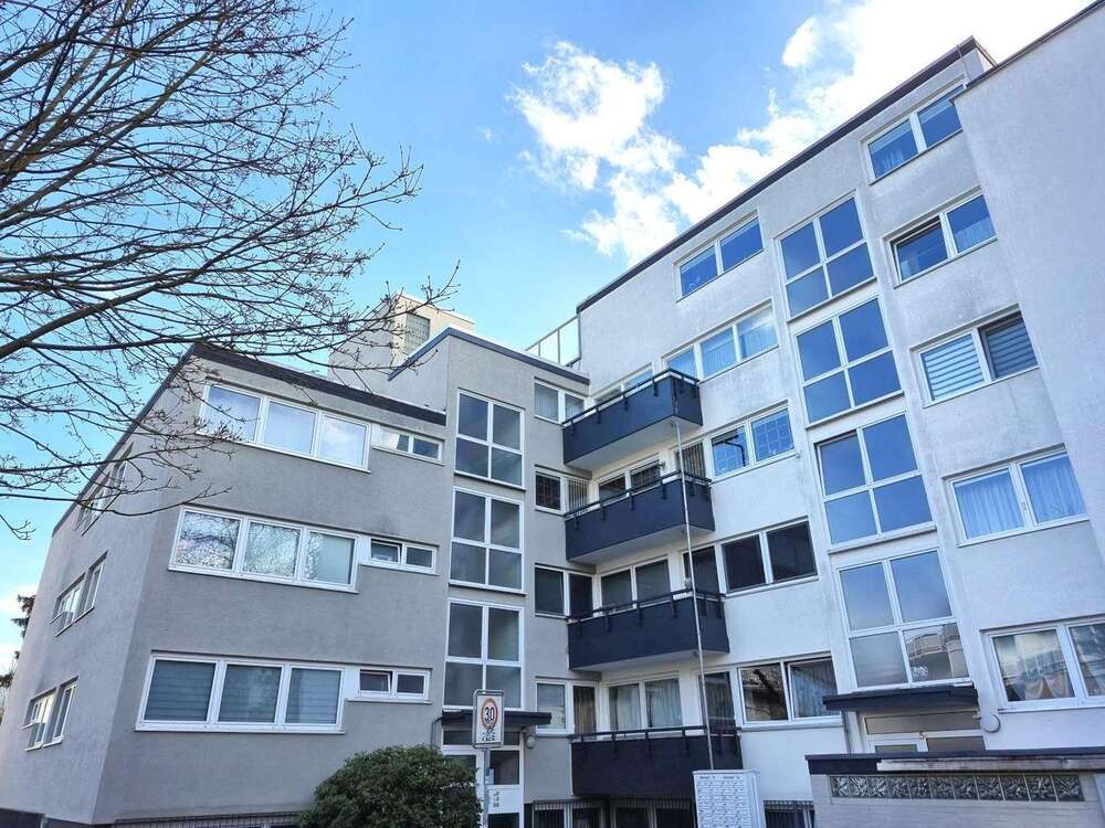 Thumbnail-Wohnung zum Kaufen in Neu-Isenburg 215.000,00 € 55 m²