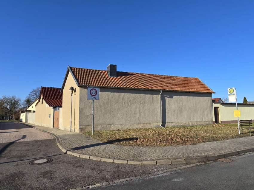 Thumbnail-Haus zum Kaufen in Schrenz 75.000,00 € 100 m²
