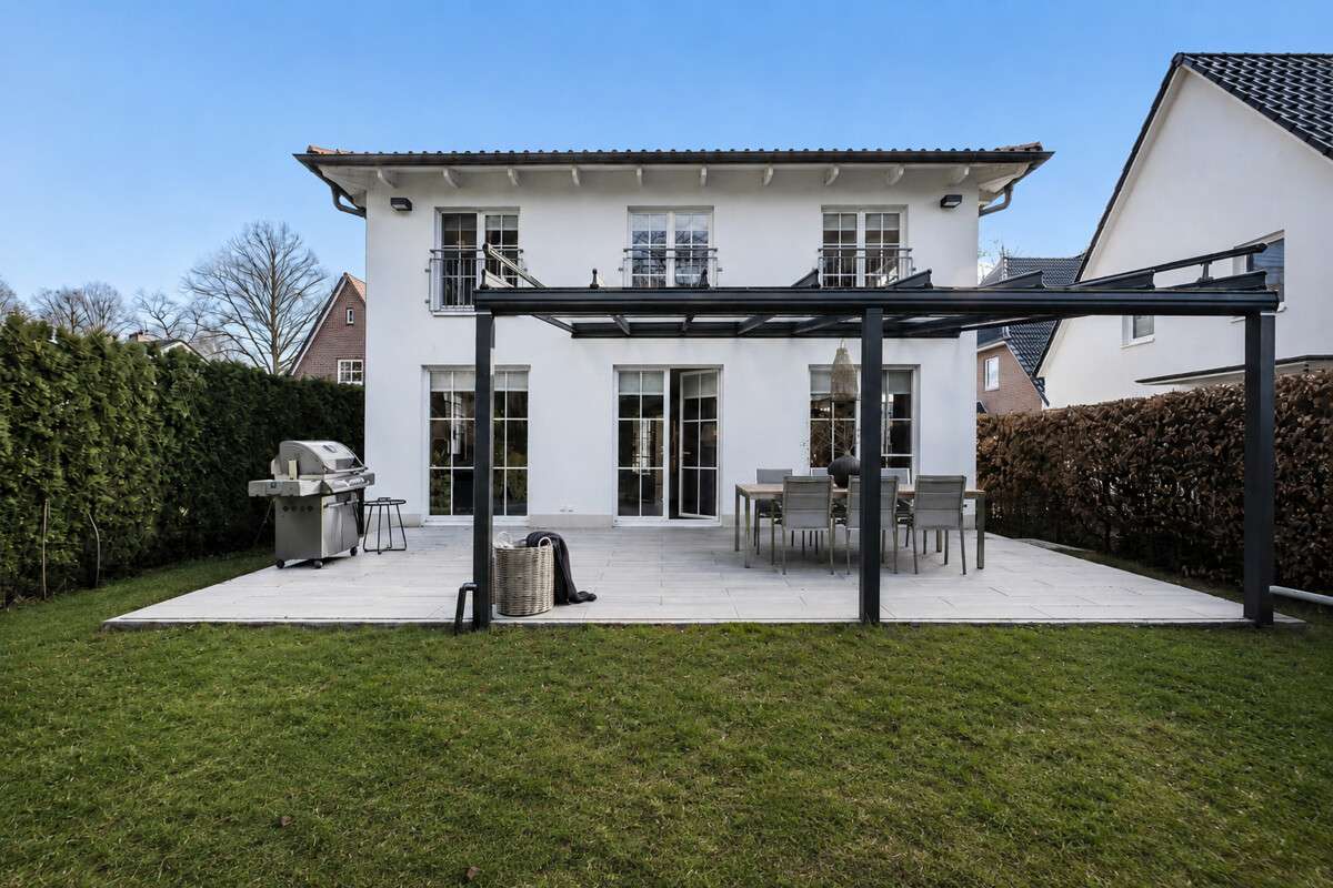 Thumbnail-Haus zum Kaufen in Hamburg Lemsahl-Mellingstedt 1.245.000,00 € 202 m²