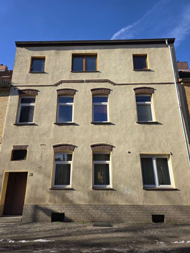 Thumbnail-Haus zum Kaufen in Bitterfeld-Wolfen 95.000,00 € 130 m²