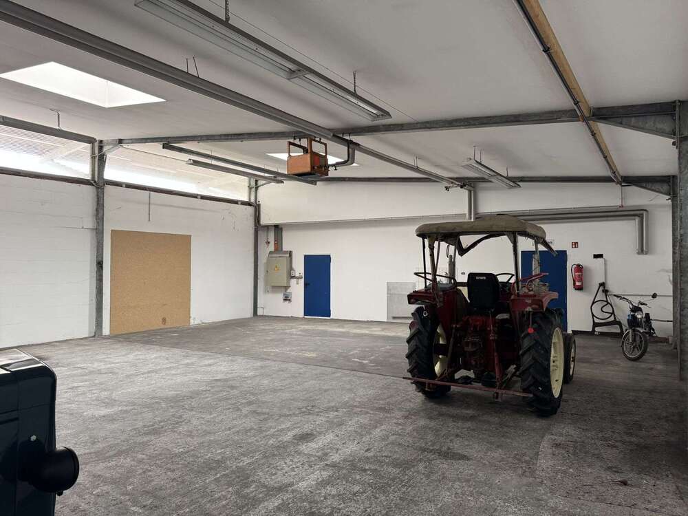 Thumbnail-Halle in Malterdingen 1.390,00 € 290 m²