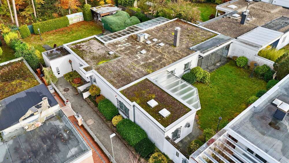 Thumbnail-Haus zum Mieten in Heusenstamm 2.950,00 € 235 m²