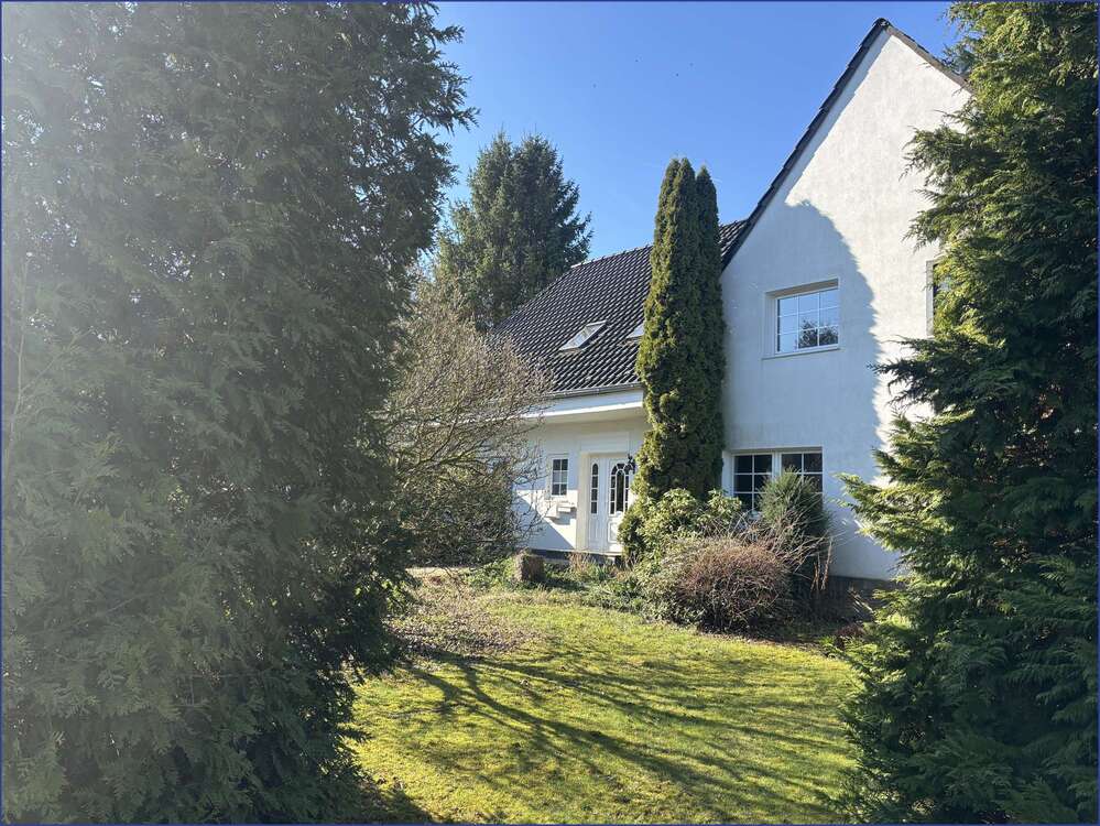 Thumbnail-Haus zum Kaufen in Essen 750.000,00 € 198 m²