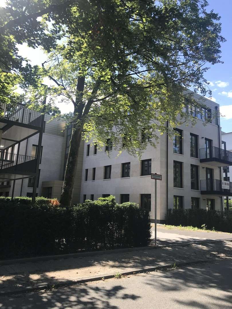 Thumbnail-Wohnung zum Mieten in Dreieich 3.380,00 € 169 m²