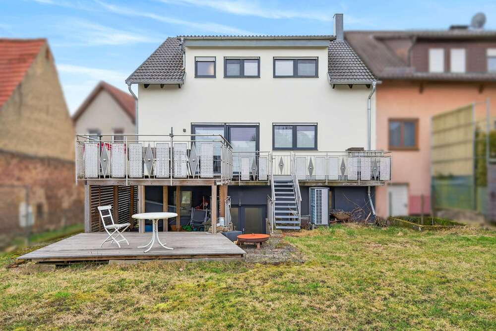 Thumbnail-Haus zum Kaufen in Karlsbad 847.000,00 € 149 m²