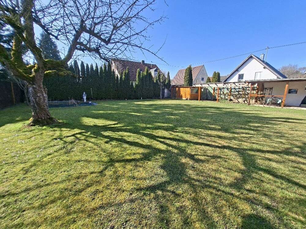 Thumbnail-Grundstück zu verkaufen in Augsburg 355.000,00 € 550 m²