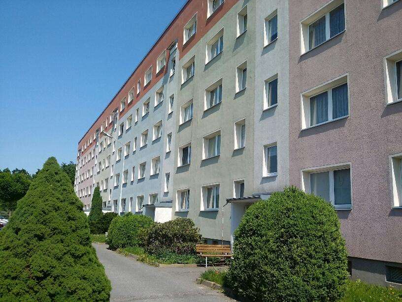 Thumbnail-Wohnung zum Mieten in Wilkau-Haßlau 320,00 € 58.31 m²