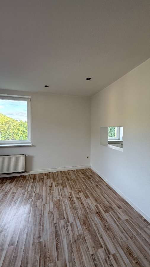 Thumbnail-Wohnung zum Mieten in Freital 430,00 € 57.5 m²