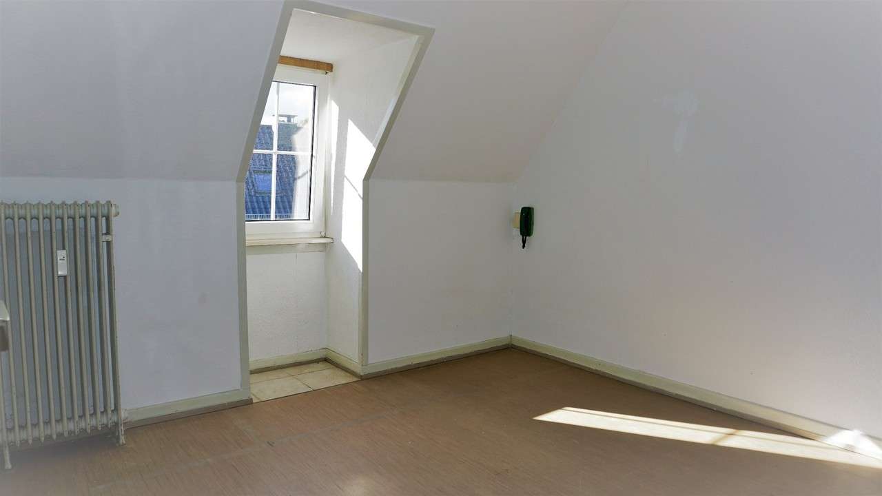 Thumbnail-Haus zum Kaufen in Frankfurt 565.000,00 € 139 m²