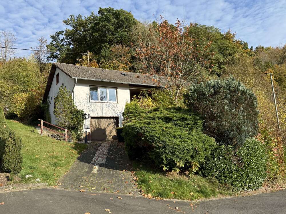 Thumbnail-Haus zum Kaufen in KIRCHEN 190.000,00 € 97 m²