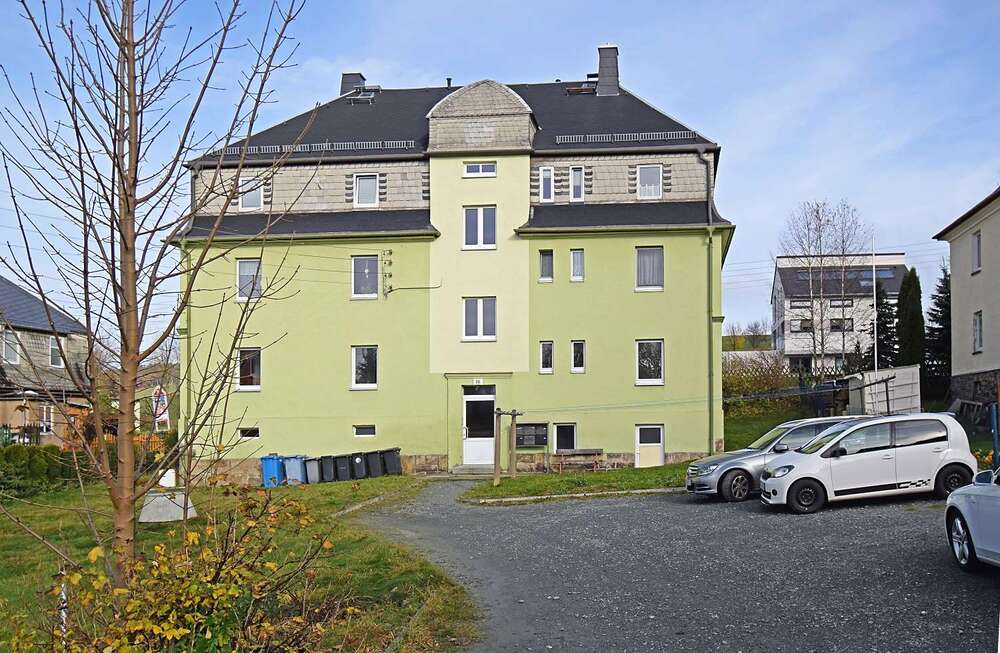 Thumbnail-Wohnung zum Mieten in Auerbach 340,00 € 67 m²