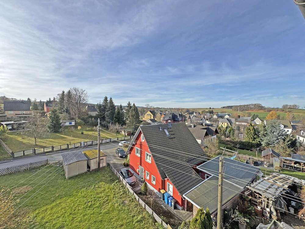 Thumbnail-Wohnung zum Mieten in Auerbach 340,00 € 67 m²