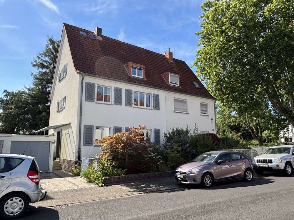 Thumbnail-Haus zum Kaufen in Neu-Isenburg 700.000,00 € 165.71 m²