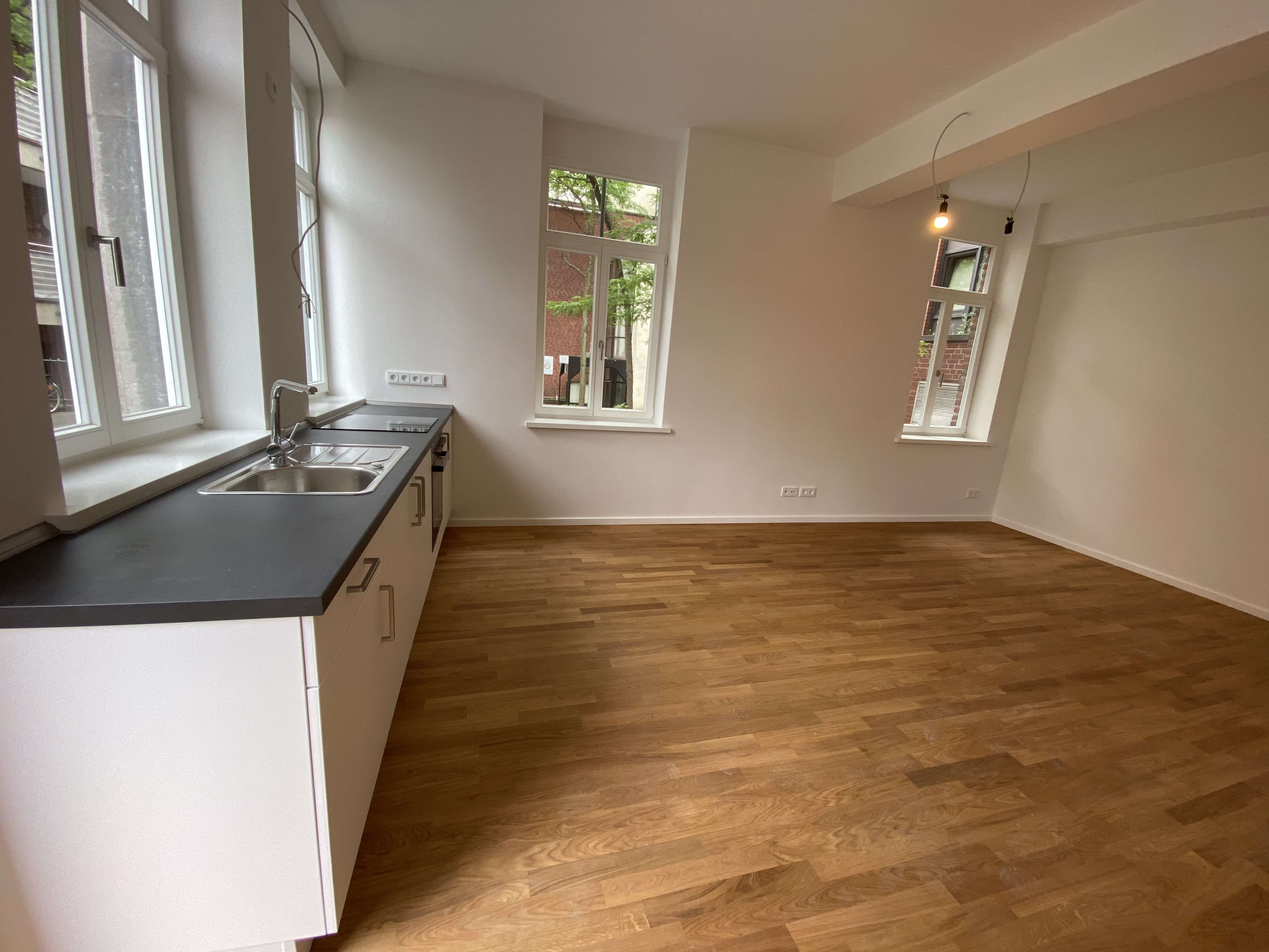 Thumbnail-Wohnung zum Mieten in Aachen 400,00 € 32 m²