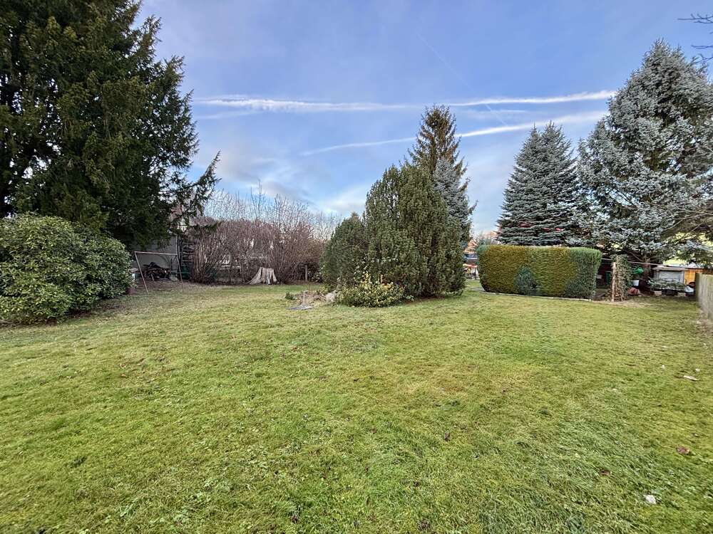 Thumbnail-Grundstück zu verkaufen in Limbach-Oberfrohna 60.000,00 € 595 m²