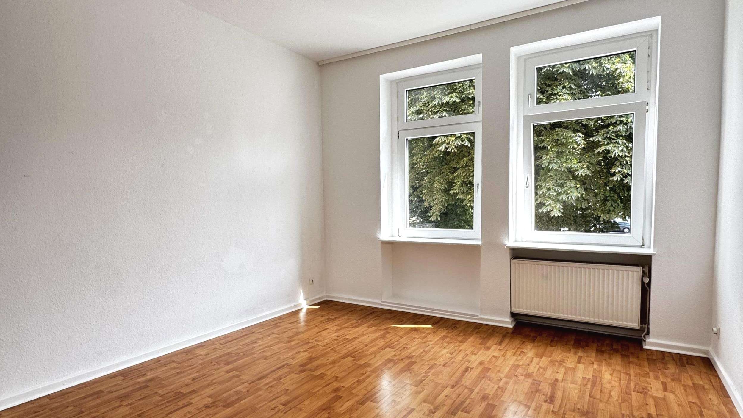 Thumbnail-Wohnung zum Kaufen in Wuppertal 185.000,00 € 103 m²