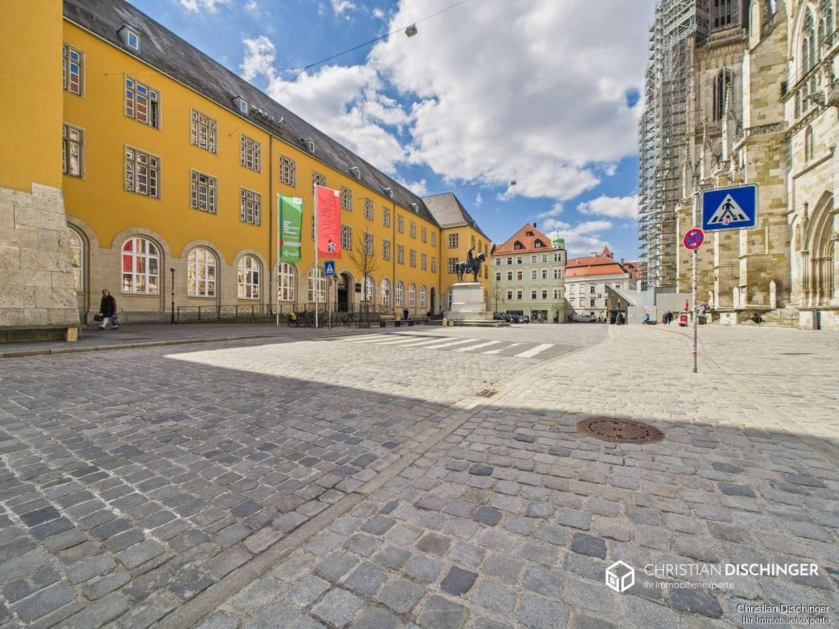 Thumbnail-Büro in Regensburg 11.044,00 € 502 m²