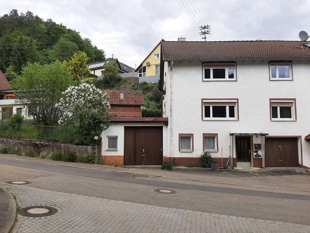 Thumbnail-Haus zum Kaufen in Altoberndorf 179.000,00 € 140 m²