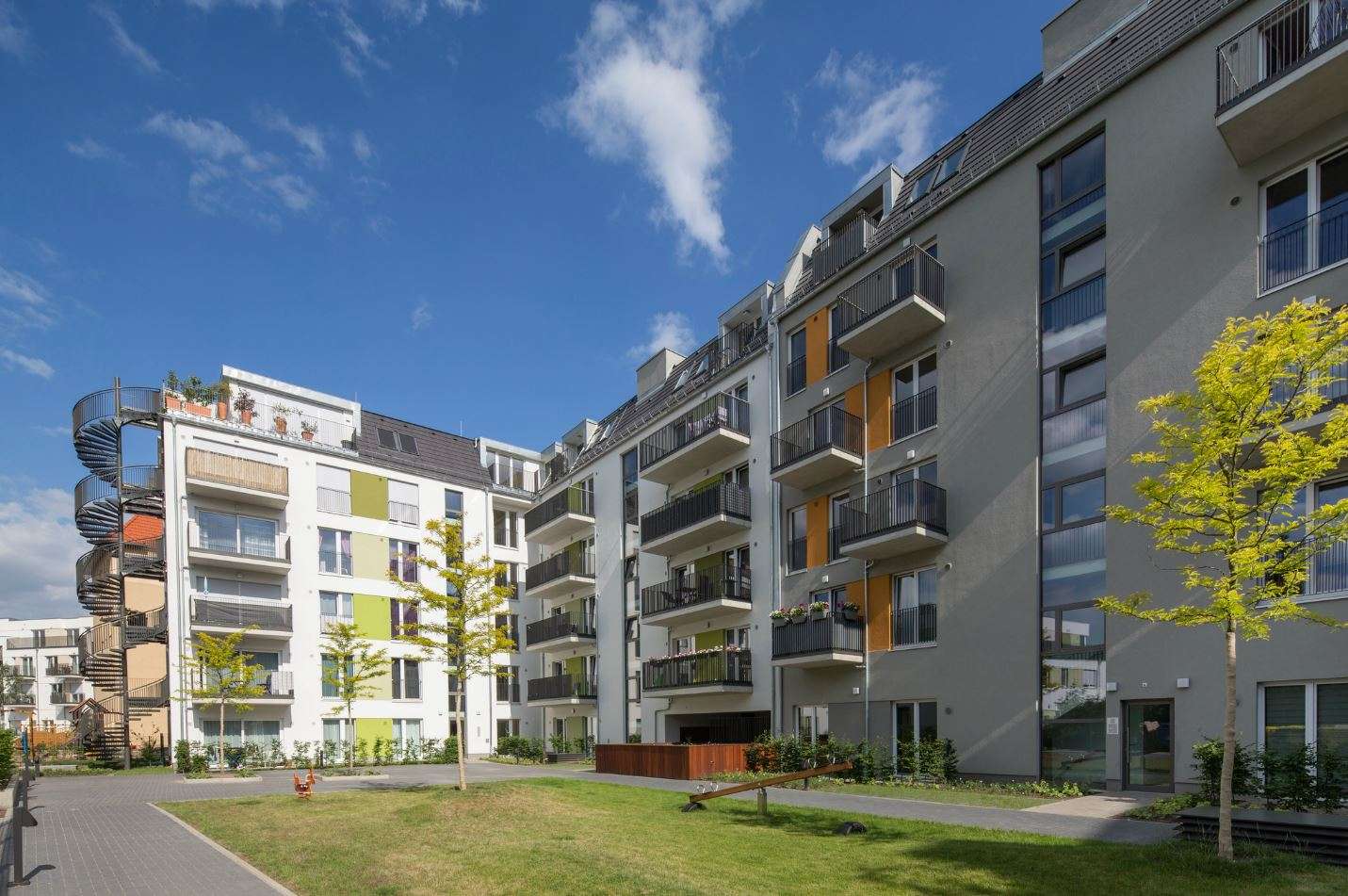Thumbnail-Wohnung zum Mieten in Berlin 2.664,14 € 145.98 m²