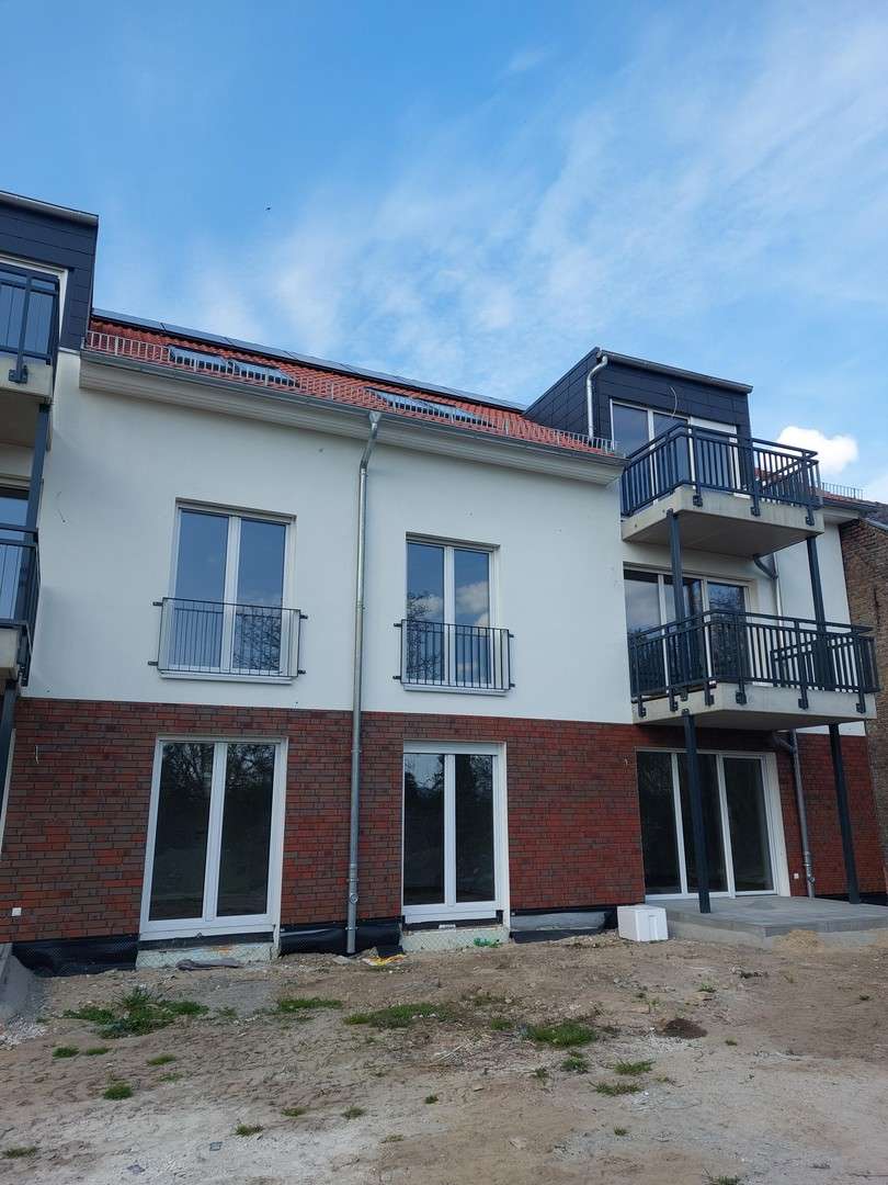 Thumbnail-Wohnung zum Mieten in Nauen, Berge, Havelland 1.018,00 € 79 m²
