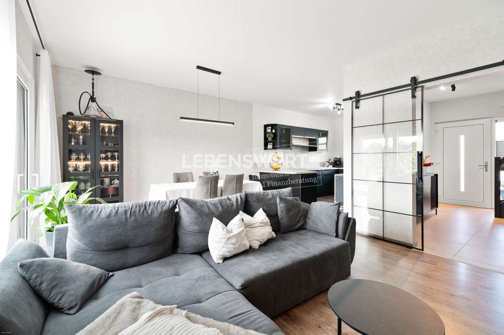 Thumbnail-Haus zum Kaufen in Solingen Höhscheid 635.000,00 € 146.03 m²