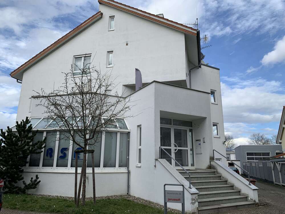 Thumbnail-Wohnung zum Mieten in Ladenburg 1.500,00 € 173 m²
