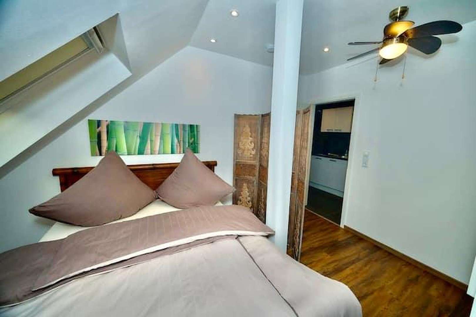 Thumbnail-Wohnung zum Mieten in Hohenmölsen 1.350,00 € 80 m²