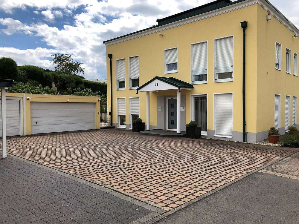 Thumbnail-Haus zum Kaufen in Wachtberg 1.145.000,00 € 439 m²