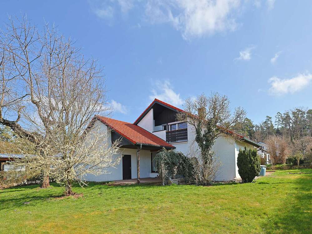 Thumbnail-Haus zum Kaufen in Calw 550.000,00 € 229.67 m²