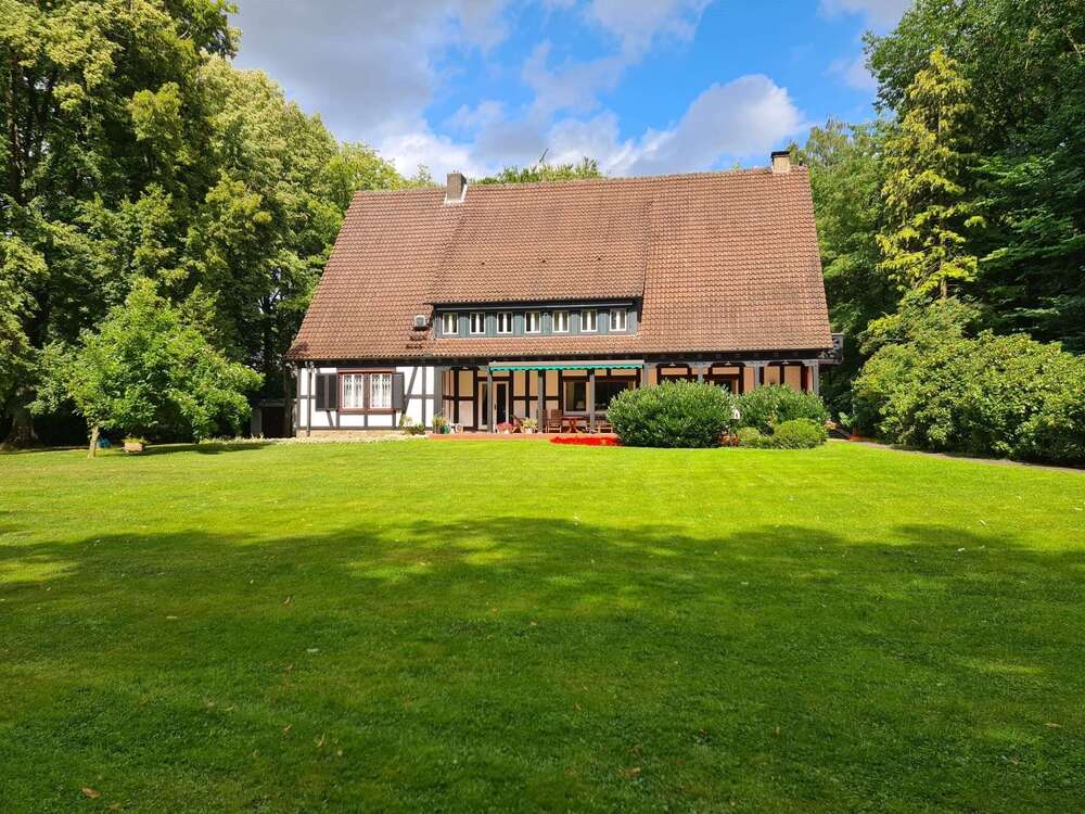 Thumbnail-Haus zum Kaufen in Bünde 499.000,00 € 543 m²