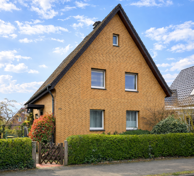 Thumbnail-Haus zum Kaufen in Halle 269.000,00 € 131 m²