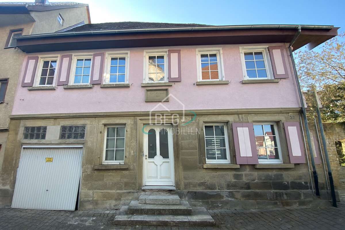 Thumbnail-Haus zum Kaufen in Öhringen 129.000,00 € 110.1 m²