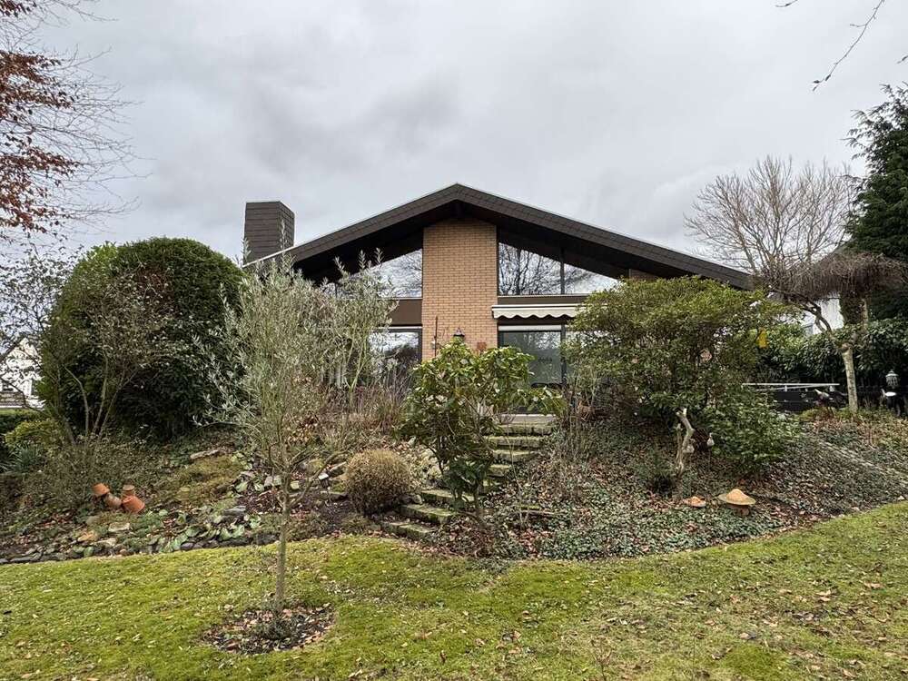 Thumbnail-Haus zum Kaufen in Rheinbreitbach 750.000,00 € 216 m²