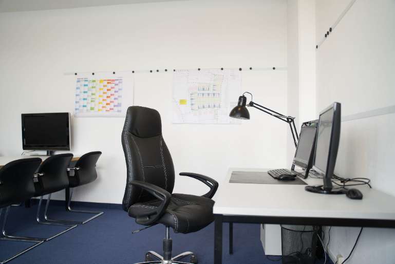 Thumbnail-Büro in Düsseldorf 214,00 € 4 m²