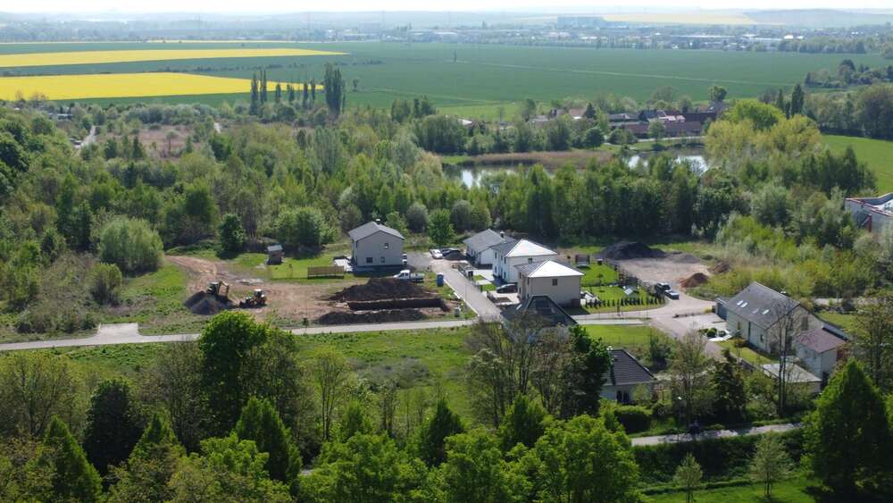 Thumbnail-Grundstück zu verkaufen in Lutherstadt Eisleben 63.200,00 € 790 m²