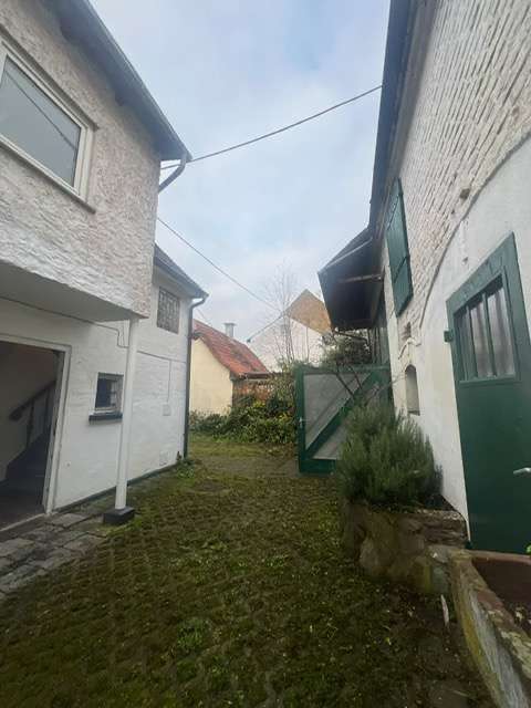 Thumbnail-Haus zum Kaufen in Wiesbaden 365.000,00 € 75 m²