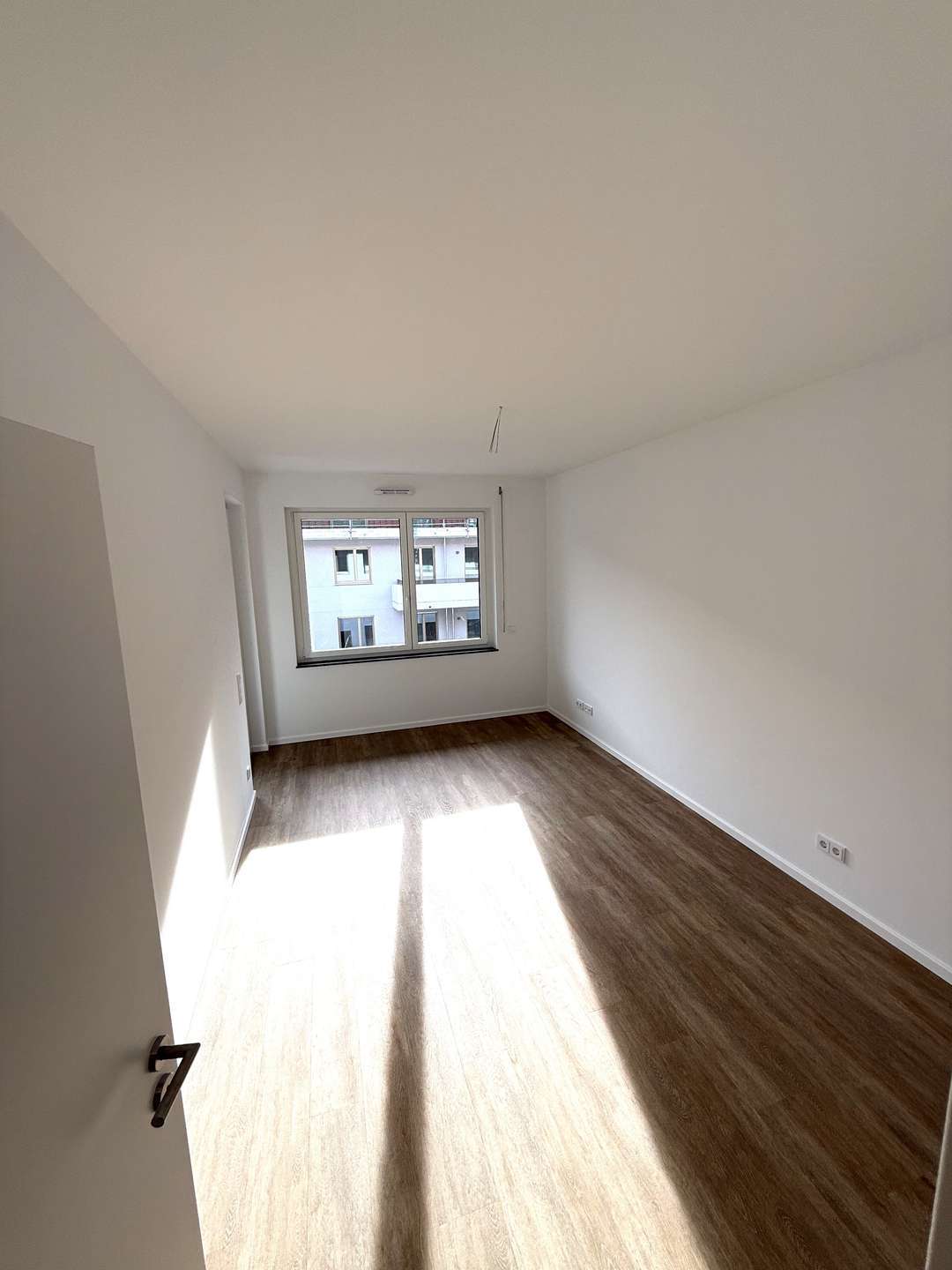 Thumbnail-Wohnung zum Kaufen in Hannover 676.000,00 € 120.41 m²