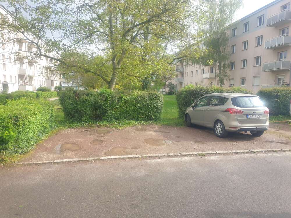 Thumbnail-Wohnung zum Kaufen in Weißenfels 120.000,00 € 100 m²