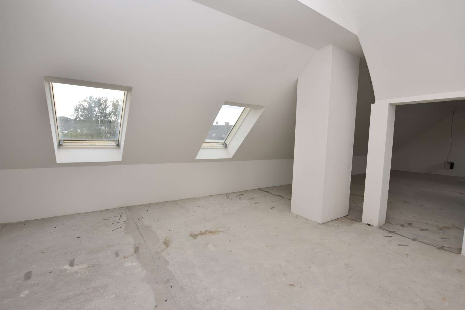 Thumbnail-Büro in Chemnitz 425,00 € 83.75 m²